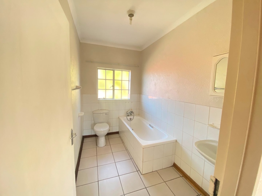 2 Bedroom Property for Sale in Universitas Free State
